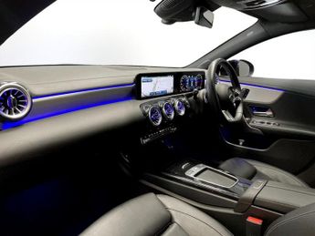 MERCEDES-BENZ CLA 2.0 CLA220d AMG Line (Premium Plus) Shooting Brake 5dr Diesel 8G