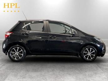 TOYOTA YARIS 1.5 VVT-i Icon Tech Hatchback 5dr Petrol CVT Euro 6 (111 ps)