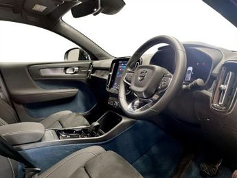 VOLVO C40 Recharge 69kWh Ultimate SUV 5dr Electric Auto (231 ps)