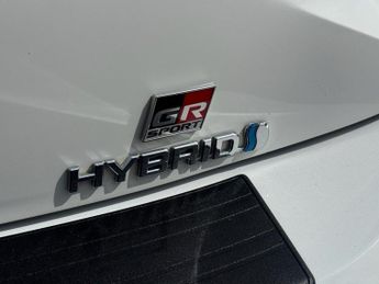 TOYOTA COROLLA 1.8 VVT-h GR SPORT Hatchback 5dr Petrol Hybrid CVT Euro 6 (s/s) 
