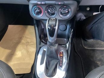 VAUXHALL CORSA 1.4i SE Hatchback 5dr Petrol Auto Euro 6 (90 ps)