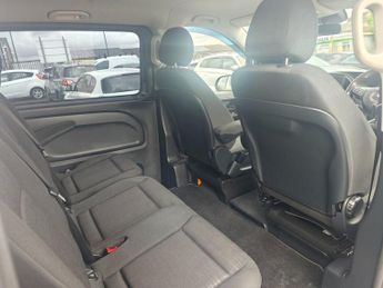 MERCEDES-BENZ VITO 2.1 119 CDI BlueTEC SELECT Tourer Double Cab 5dr Diesel G-Tronic