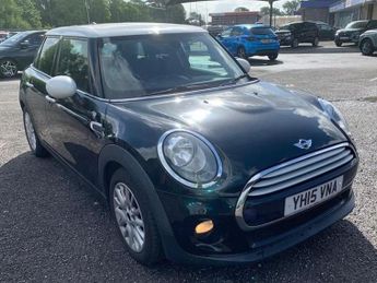 MINI Hatch 1.5 Cooper Hatchback 5dr Petrol Auto Euro 6 (s/s) (136 ps)