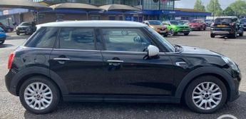 MINI HATCH 1.5 Cooper Hatchback 5dr Petrol Auto Euro 6 (s/s) (136 ps)