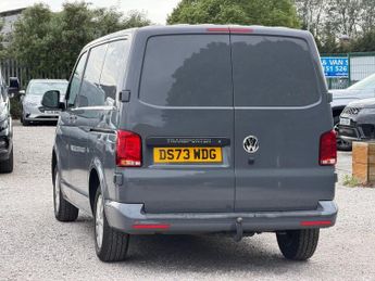 VOLKSWAGEN TRANSPORTER 2.0 TDI T28 Highline Panel Van 5dr Diesel DSG FWD SWB Euro 6 (s/