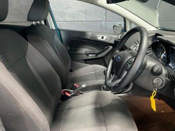 FORD FIESTA 1.0T EcoBoost Titanium Hatchback 5dr Petrol Manual Euro 5 (s/s) 