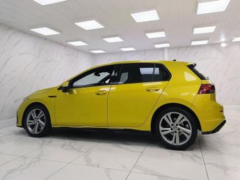VOLKSWAGEN GOLF 1.5 eTSI MHEV R-Line Hatchback 5dr Petrol Hybrid DSG Euro 6 (s/s