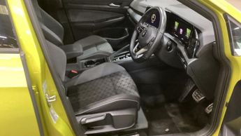 VOLKSWAGEN GOLF 1.5 eTSI MHEV R-Line Hatchback 5dr Petrol Hybrid DSG Euro 6 (s/s