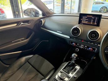 AUDI A3 2.0 TDI S line Sportback 5dr Diesel S Tronic Euro 6 (s/s) (150 p