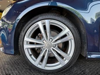 AUDI A3 2.0 TDI S line Sportback 5dr Diesel S Tronic Euro 6 (s/s) (150 p