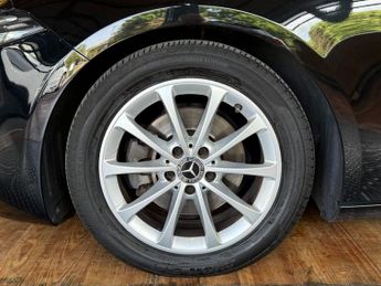 MERCEDES-BENZ A-CLASS 1.3 A200 Sport Hatchback 5dr Petrol 7G-DCT Euro 6 (s/s) (163 ps)