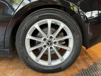 MERCEDES-BENZ A-CLASS 1.3 A200 Sport Hatchback 5dr Petrol 7G-DCT Euro 6 (s/s) (163 ps)