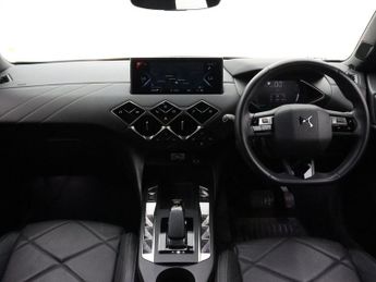 DS AUTOMOBILES DS 3 E-TENSE 50kWh Bastille Crossback 5dr Electric Auto (136 ps)