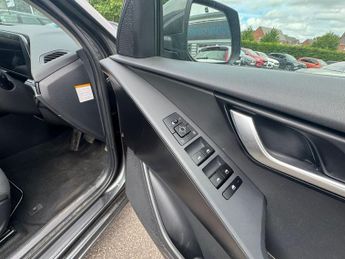 KIA NIRO 64.8kWh 2 SUV 5dr Electric Auto (201 bhp)