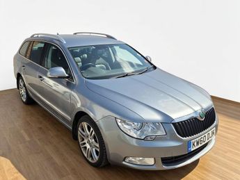Skoda Superb 2.0 TDI Elegance Estate 5dr Diesel DSG Euro 5 (140 ps)