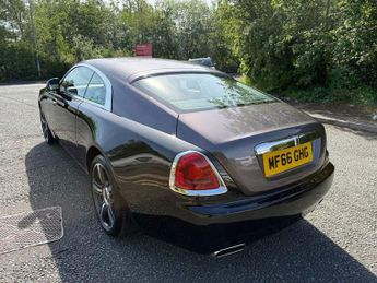 ROLLS-ROYCE WRAITH 6.6 V12 2d AUTO 624 BHP-Factory Extras Worth £20,352-Stunn