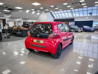 TOYOTA AYGO 1.0 VVT-i Move Hatchback 5dr Petrol MultiMode Euro 5 (68 ps)