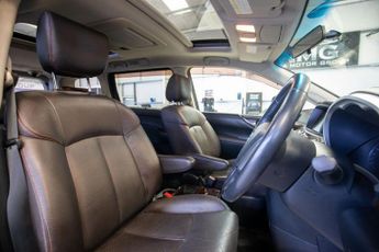 NISSAN ELGRAND 3490cc Petrol Auto