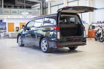 NISSAN ELGRAND 3490cc Petrol Auto