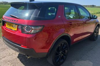 LAND ROVER DISCOVERY SPORT 2.0 TD4 HSE Black SUV 5dr Diesel Auto 4WD Euro 6 (s/s) (180 ps)