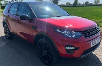 LAND ROVER DISCOVERY SPORT 2.0 TD4 HSE Black SUV 5dr Diesel Auto 4WD Euro 6 (s/s) (180 ps)