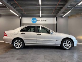 MERCEDES-BENZ C-CLASS 1.8 C180 Kompressor Classic SE Saloon 4dr Petrol Automatic (202 