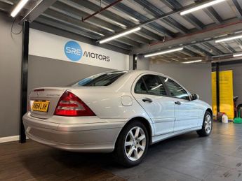 MERCEDES-BENZ C-CLASS 1.8 C180 Kompressor Classic SE Saloon 4dr Petrol Automatic (202 