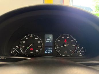 MERCEDES-BENZ C-CLASS 1.8 C180 Kompressor Classic SE Saloon 4dr Petrol Automatic (202 