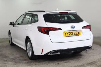 TOYOTA COROLLA 1.8 VVT-h Icon Touring Sports CVT Euro 6 (s/s) 5dr
