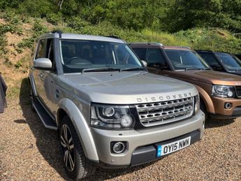 Land Rover Discovery 3.0 SD V6 HSE Luxury SUV 5dr Diesel Auto 4WD Euro 5 (s/s) (255 b