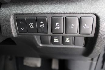 MITSUBISHI ECLIPSE CROSS 1.5T 4 SUV 5dr Petrol CVT 4WD Euro 6 (s/s) (163 ps)