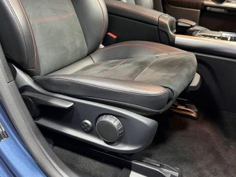 MERCEDES-BENZ EQA EQA 250 66.5kWh AMG Line SUV 5dr Electric Auto (190 ps)