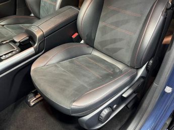 MERCEDES-BENZ EQA EQA 250 66.5kWh AMG Line SUV 5dr Electric Auto (190 ps)