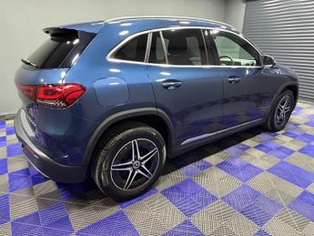 MERCEDES-BENZ EQA EQA 250 66.5kWh AMG Line SUV 5dr Electric Auto (190 ps)