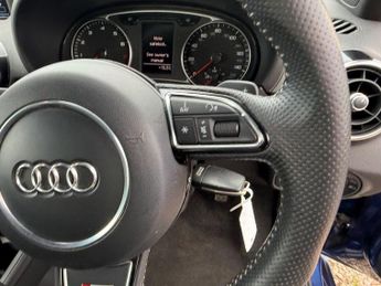 AUDI A1 1.4 TFSI S line Sportback 5dr Petrol S Tronic Euro 5 (s/s) (122 