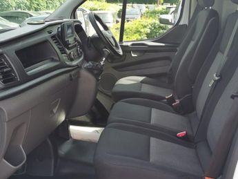 FORD TRANSIT CUSTOM 2.0 300 EcoBlue Leader Panel Van 5dr Diesel Manual L2 H1 Euro 6 