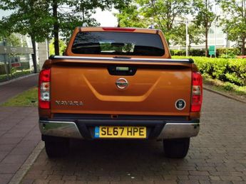 NISSAN NAVARA 2.3 dCi Tekna Pickup Double Cab 4dr Diesel Auto 4WD Euro 6 (190 