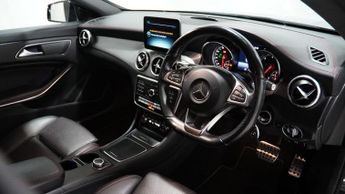 MERCEDES-BENZ CLA 2.1 CLA220d AMG Line Coupe 4dr Diesel 7G-DCT Euro 6 (s/s) (177 p