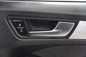 AUDI Q5 3.0 TDI V6 S line Plus SUV 5dr Diesel S Tronic quattro Euro 6 (s