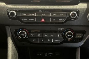 KIA NIRO 1.6h GDi GPF 4 SUV 5dr Petrol Hybrid DCT Euro 6 (s/s) ( 16in All