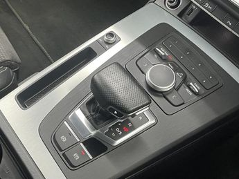 AUDI Q5 2.0 TFSI 45 S line SUV 5dr Petrol S Tronic quattro Euro 6 (s/s) 