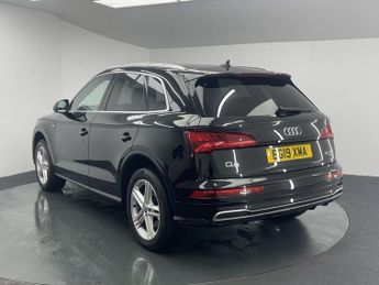AUDI Q5 2.0 TFSI 45 S line SUV 5dr Petrol S Tronic quattro Euro 6 (s/s) 