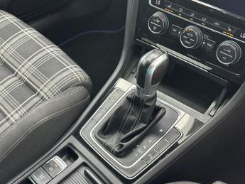 VOLKSWAGEN GOLF 2.0 TDI GTD Hatchback 5dr Diesel DSG Euro 6 (s/s) (184 ps)