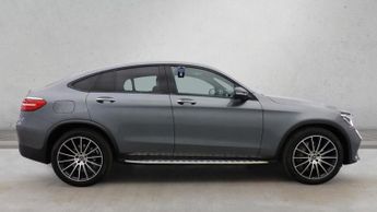 MERCEDES-BENZ GLC 2.0 GLC250 AMG Line (Premium Plus) Coupe 5dr Petrol G-Tronic+ 4M