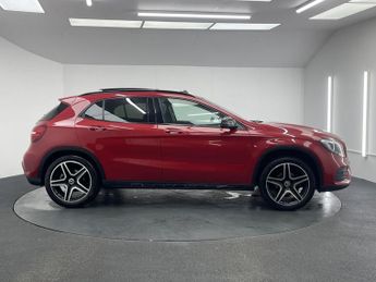 MERCEDES-BENZ GLA 1.6 GLA200 AMG Line Edition (Plus) SUV 5dr Petrol 7G-DCT Euro 6 