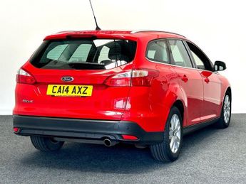 FORD FOCUS 2.0 TDCi Titanium Navigator Estate 5dr Diesel Powershift Euro 5 
