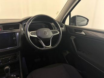 VOLKSWAGEN TIGUAN ALLSPACE 1.5 TSI Life SUV 5dr Petrol DSG Euro 6 (s/s) (150 ps)