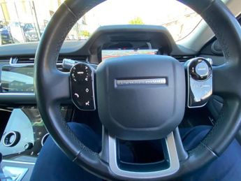 LAND ROVER RANGE ROVER EVOQUE 2.0 P250 MHEV SE SUV 5dr Petrol Auto 4WD Euro 6 (s/s) (249 ps)