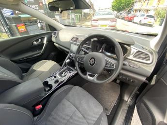 RENAULT KADJAR 1.3 TCe Equilibre SUV 5dr Petrol EDC Euro 6 (s/s) (140 ps)
