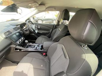 RENAULT KADJAR 1.3 TCe Equilibre SUV 5dr Petrol EDC Euro 6 (s/s) (140 ps)
